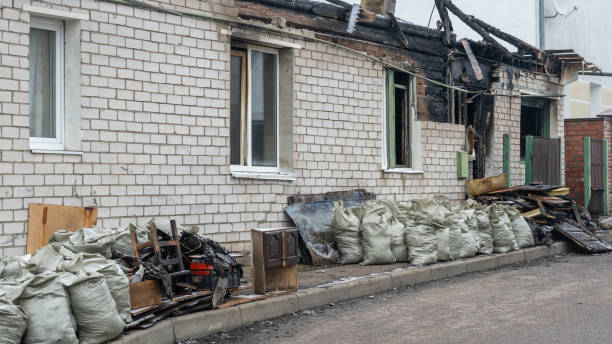 24/7 Emergency Fire Damage Removal experts in Sweeny, TX